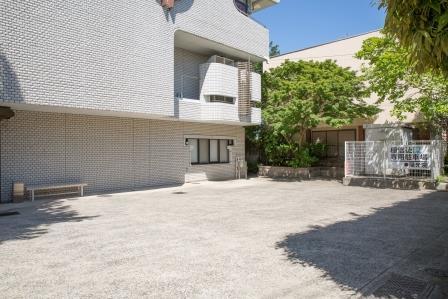 境内駐車場