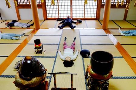本堂ヨガ１