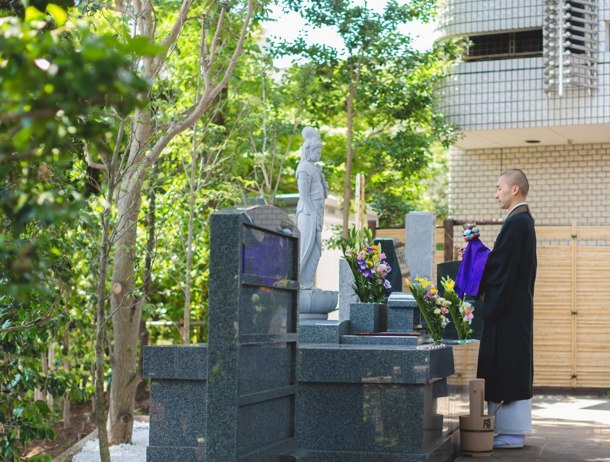 永代供養墓前供養